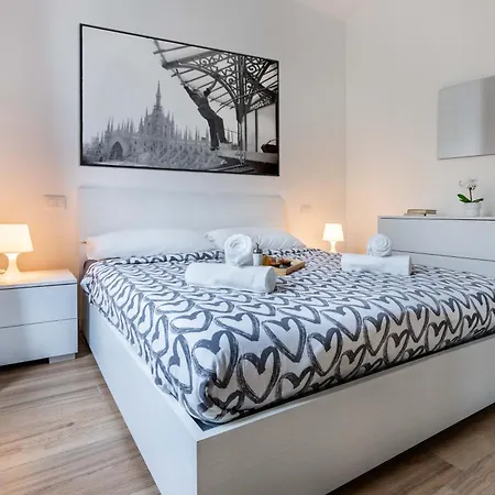 Divi - Strategic Place Daire